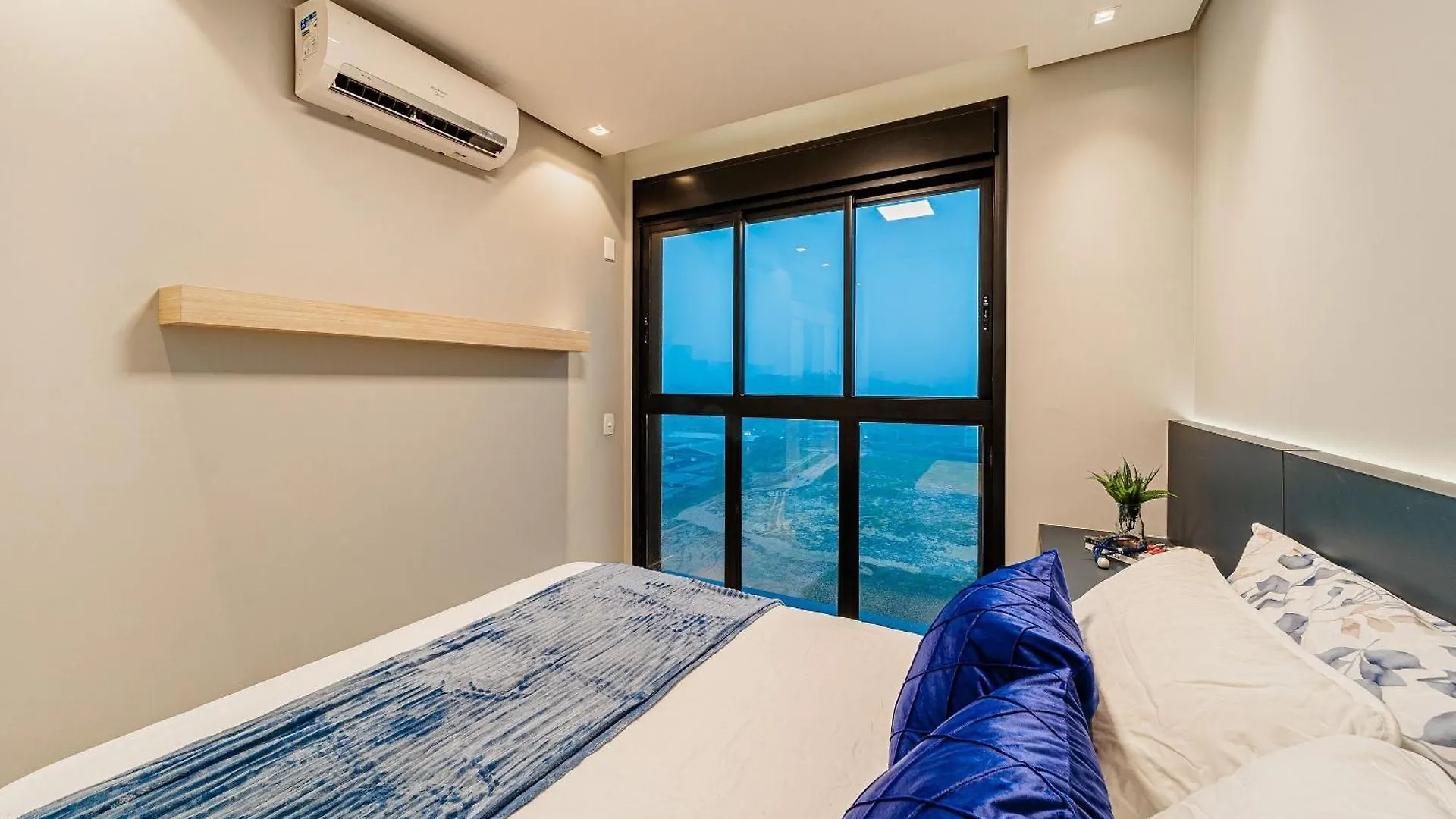 Apartament Experimente Um Refugio Luxuoso! | Ely701B Joinville 0*,